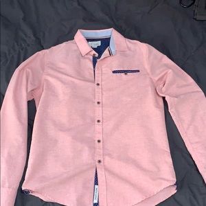 Stylish pink blue craft + flow small button up
